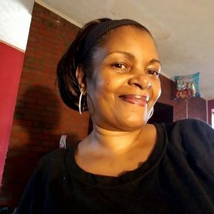 Meet your Posher, Ramona